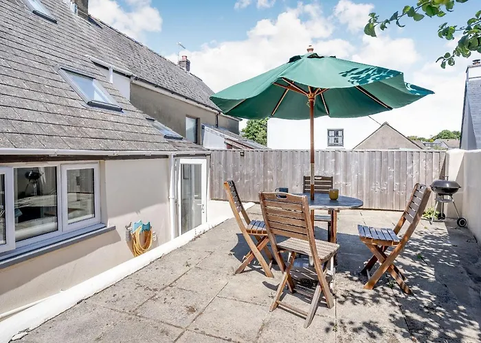 Sea Pickle Cottage